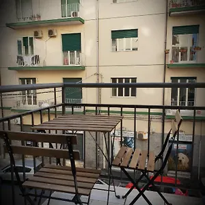 rezervați aici
